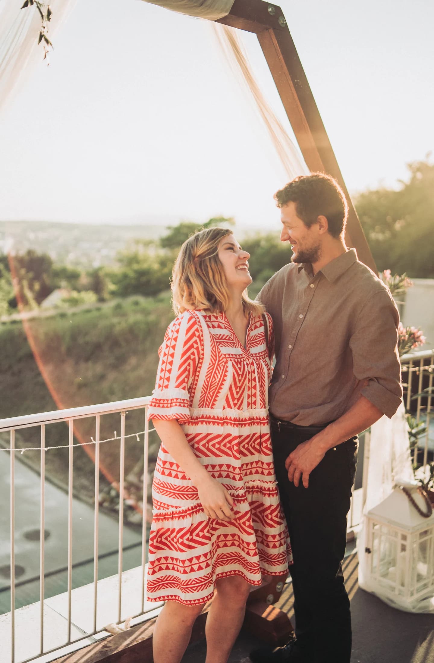 Close portrait of a couple sharing a quiet moment outdoors